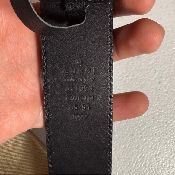 New Gucci LEATHER BELT WITH DOUBLE G BUCKLE
Sz 85 / 34 - Picture 5 of 11